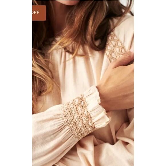 NEW FAHERTY Arles Embroidered Blouse Blush - Neutral S - Picture 9 of 9